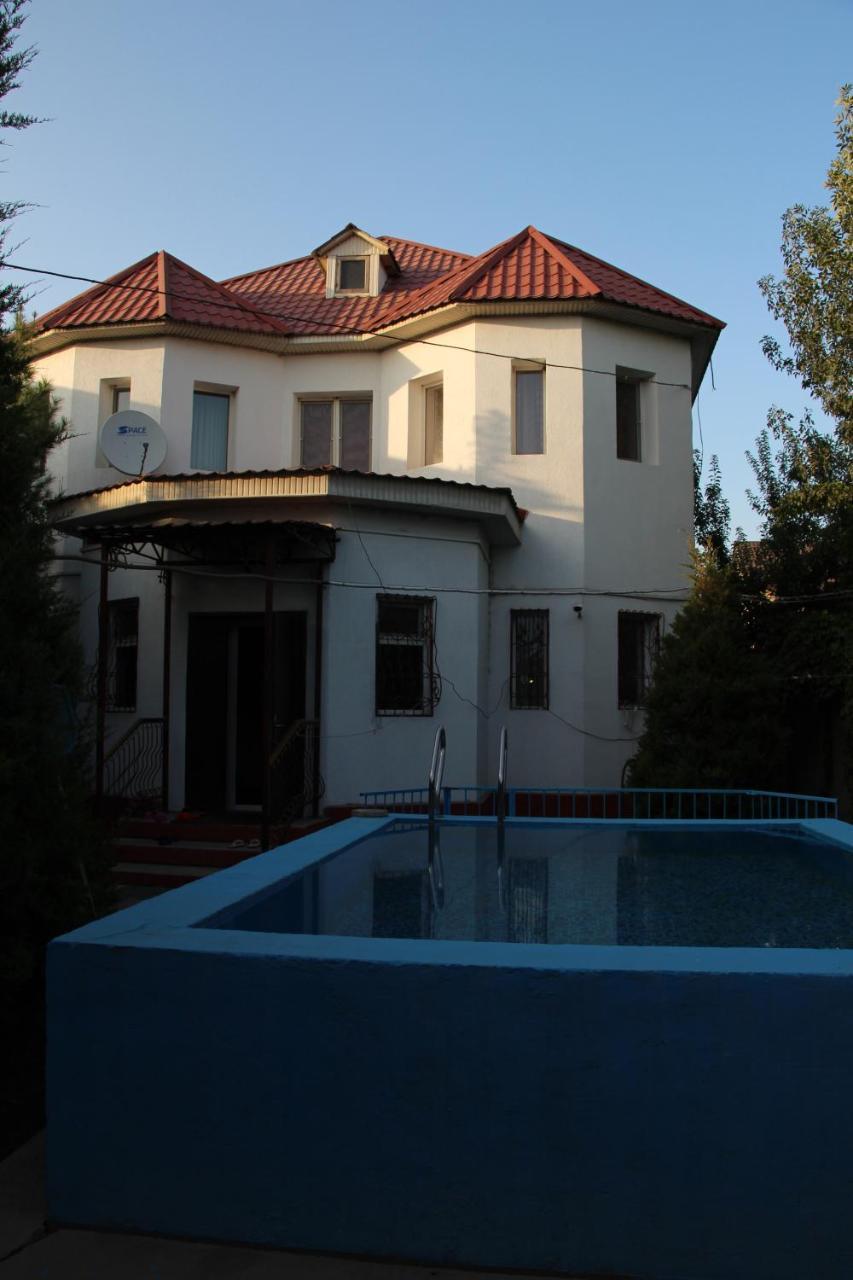 Dream Hostel Sjymkent Exteriör bild