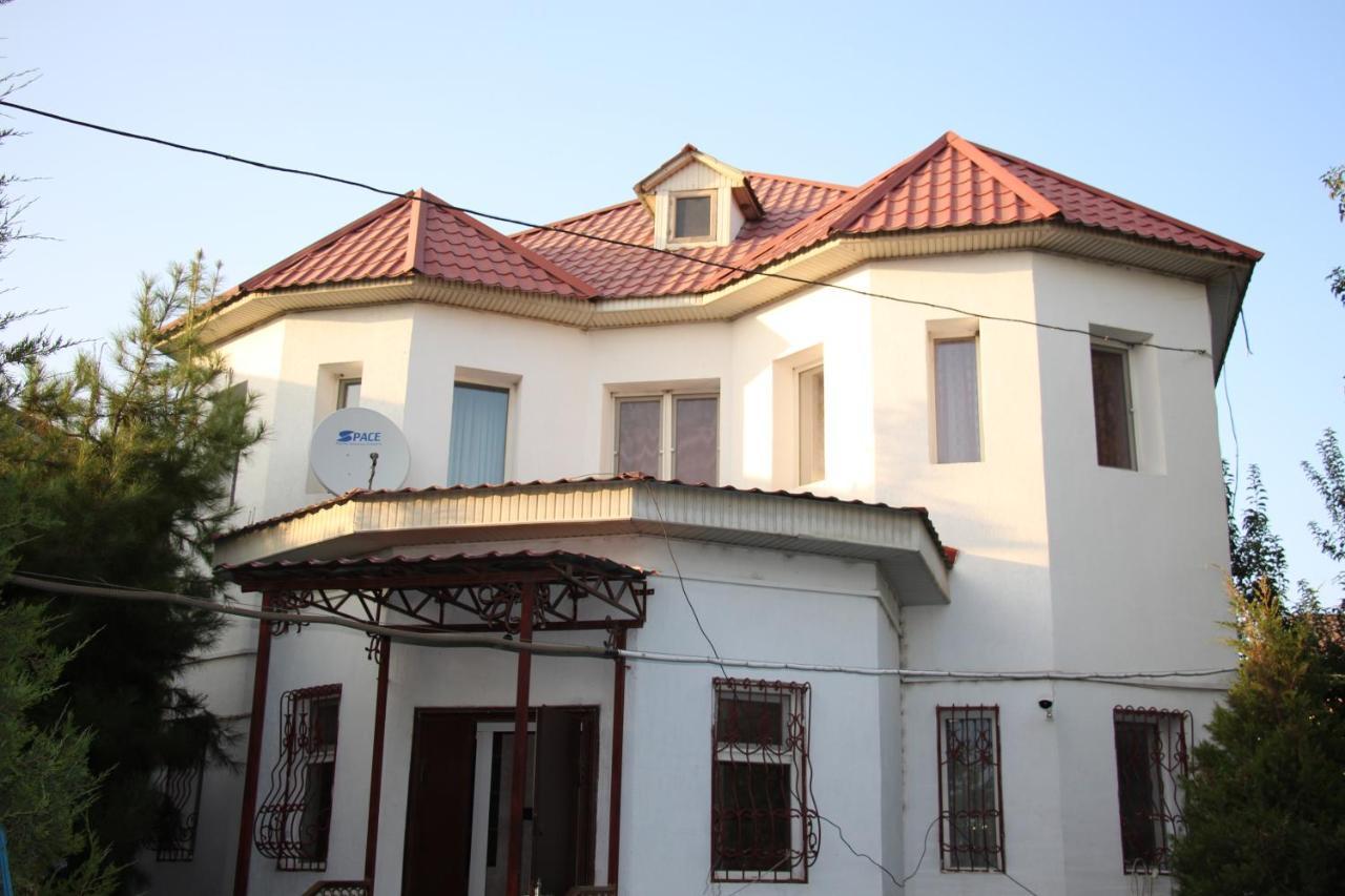 Dream Hostel Sjymkent Exteriör bild